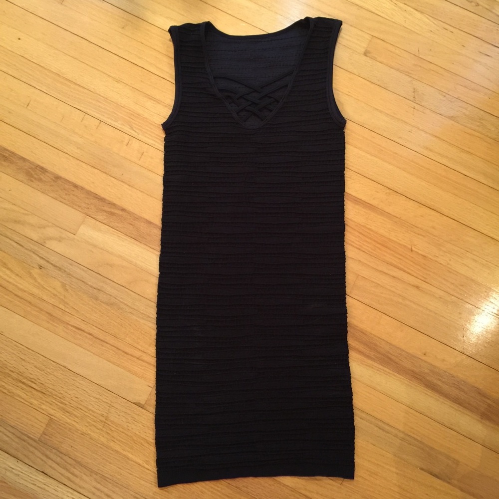 Black bodycon dress.